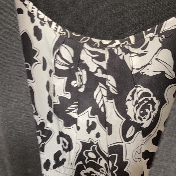 White House Black Market silk cotton blend tie front top with built in silk pnel - Picture 4 of 7